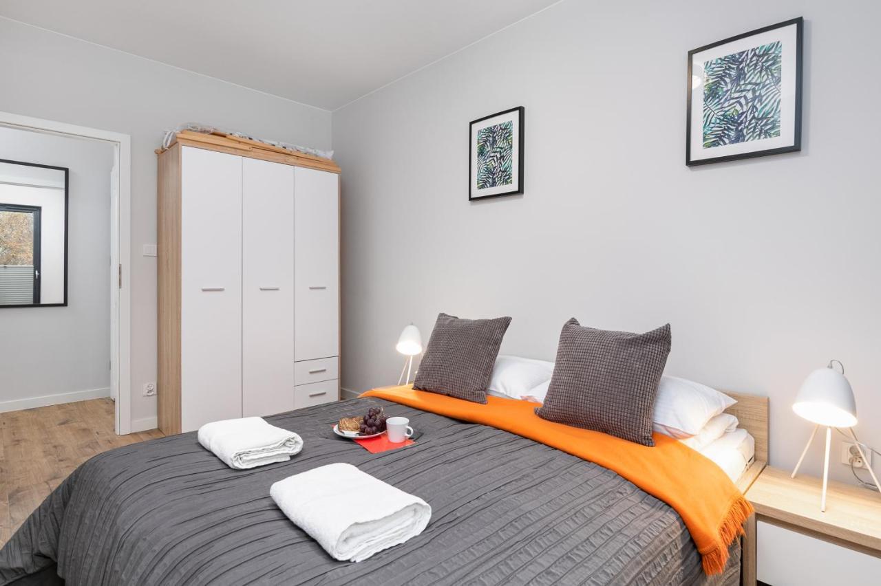 Podczele Seashore Spa & Jacuzzi Apartments With Parking By Noclegi Renters Kolberg Exterior foto