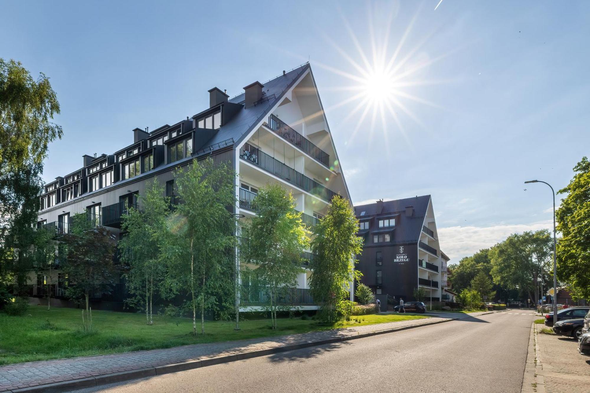Podczele Seashore Spa & Jacuzzi Apartments With Parking By Noclegi Renters Kolberg Exterior foto